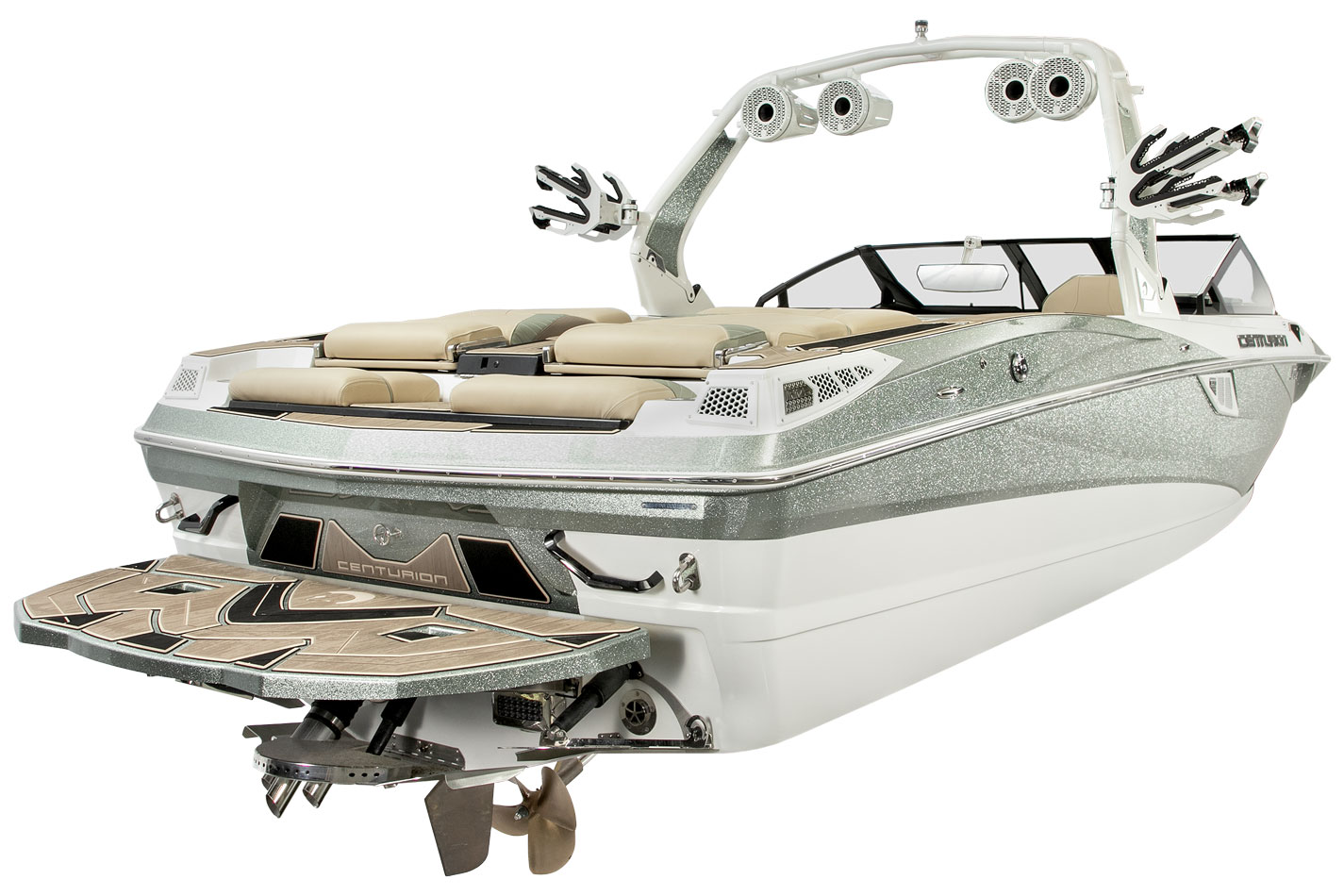 centurion-2024-fi25-2-starboard_threequarter